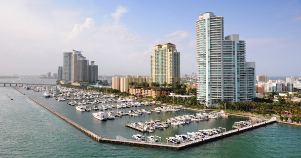 Why choose a South of Fifth Miami Beach Condo?