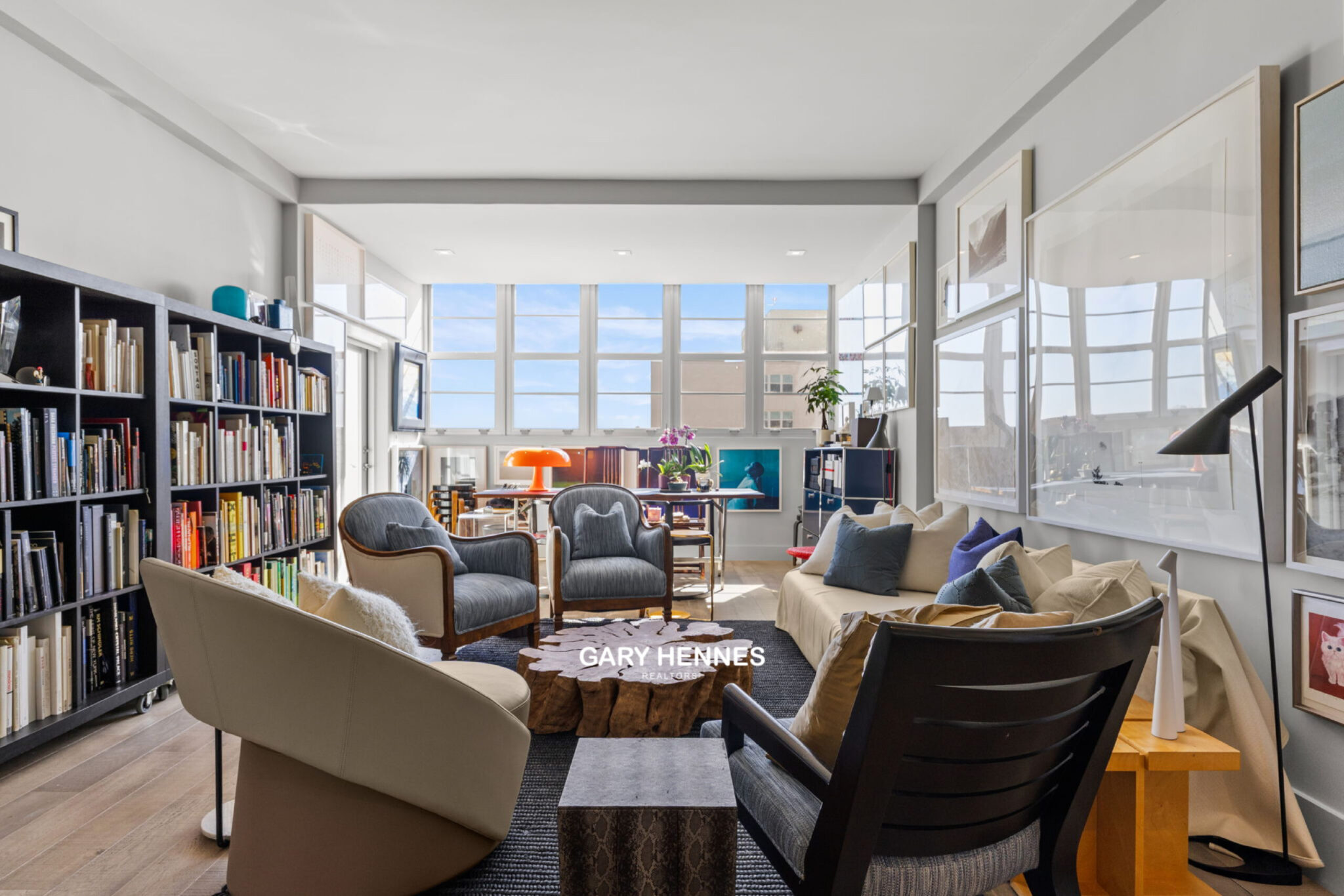 Stunning Rare South Bay Club Penthouse | 800 West Ave #PH22